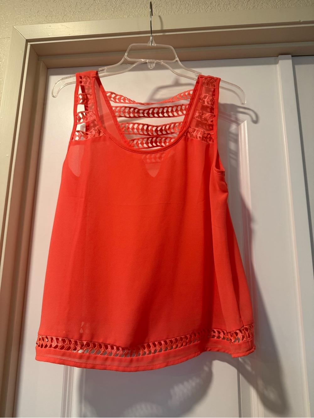E M Women's Coral Crochet-Trim Tank Top Size S